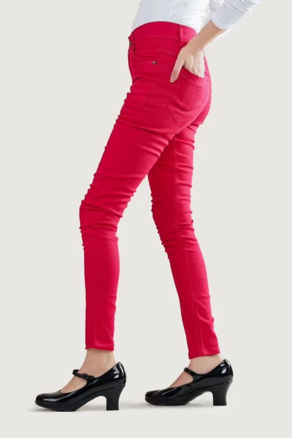 hot-pink-jeans
