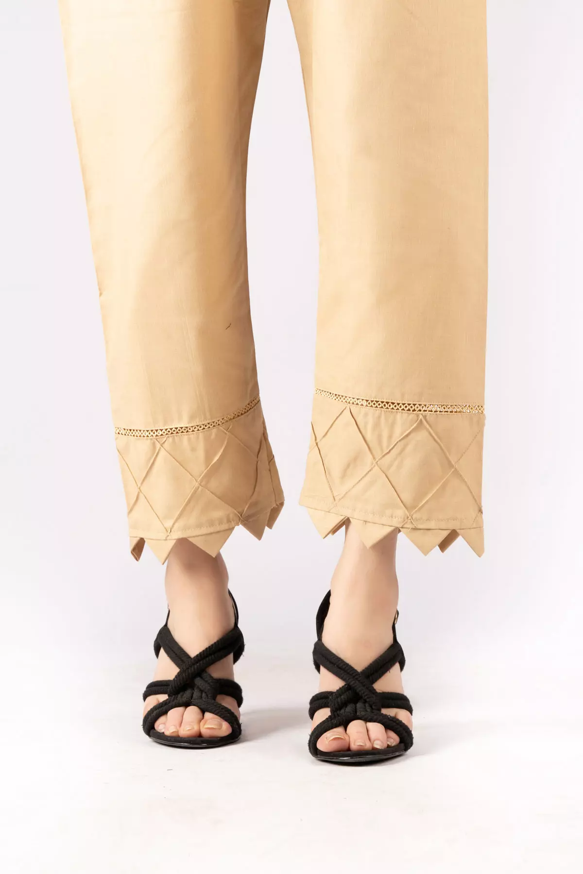 Embroidered trousers by Pakistani high street brand Generation. Leather  sandals are traditional Pakistani Peshawari… | Fashion, Indian designer  wear, Indian fashion